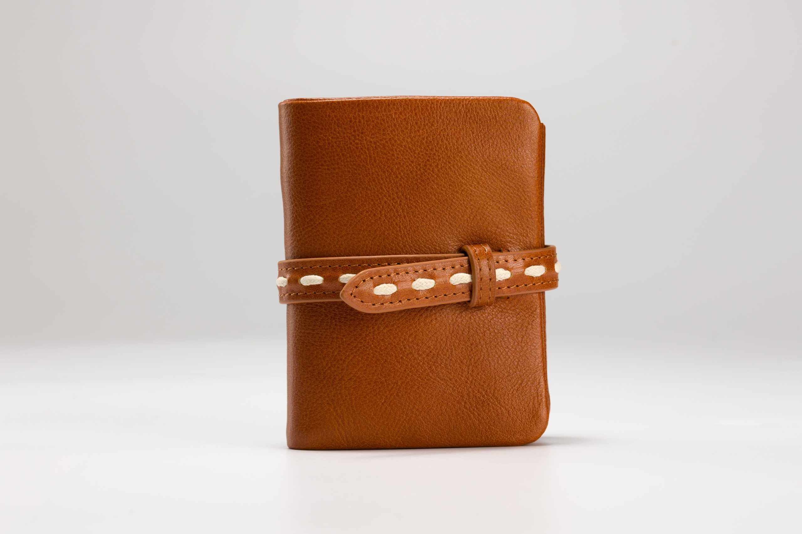TB 584Hand stitched Personalized Wallets For Woman Genuine Leather Tb 584hand stitched personalized wallets for woman genuine leather